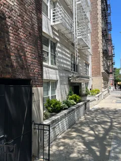 $399,000 | 130 Hicks Street, Unit LD | Brooklyn Heights