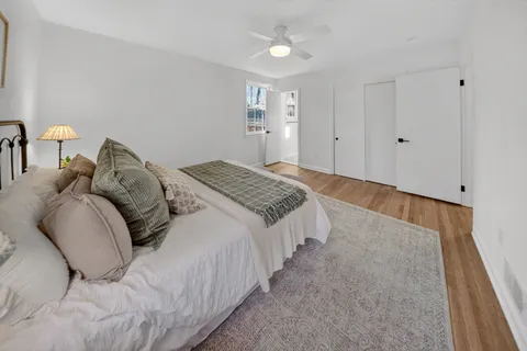 $1,350,000 | 6813 Winterberry Lane, Bethesda, MD 20817