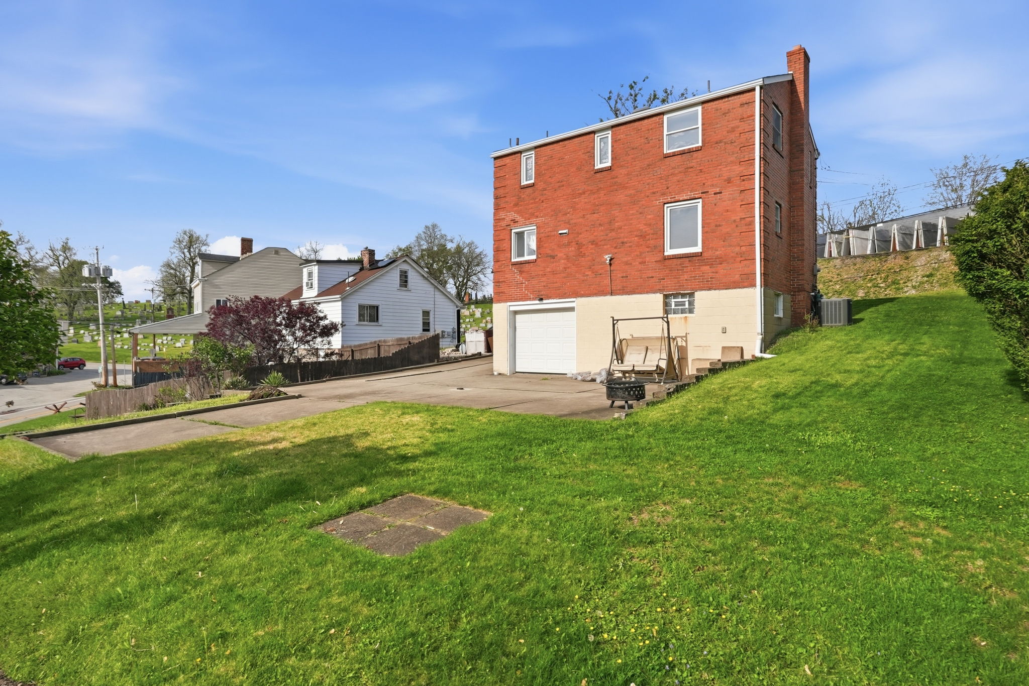 3905 Mt Troy Road Pittsburgh, PA 15212 - Photo 28 of 39