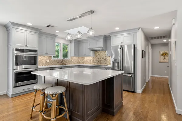 $1,015,000 | 91 Nason Road, Swampscott, MA 01907