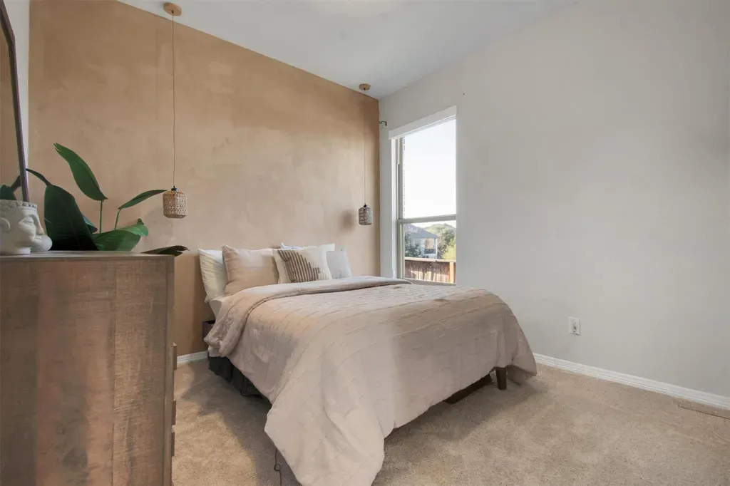 $2,800 | 104 Pin Cherry Pass, San Marcos, TX 78666