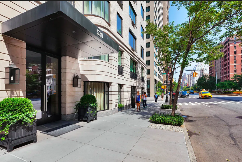 530 Park Avenue, Unit 17A Manhattan, NY 10065 - Photo 21 of 22 Gallery Image 21