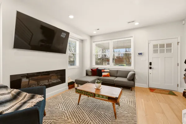 $1,050,000 | 709 Gallatin Street Northwest, Washington, DC 20011