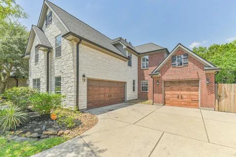 $715,000 | 14107 Hunters Lake Way, Houston, TX 77044