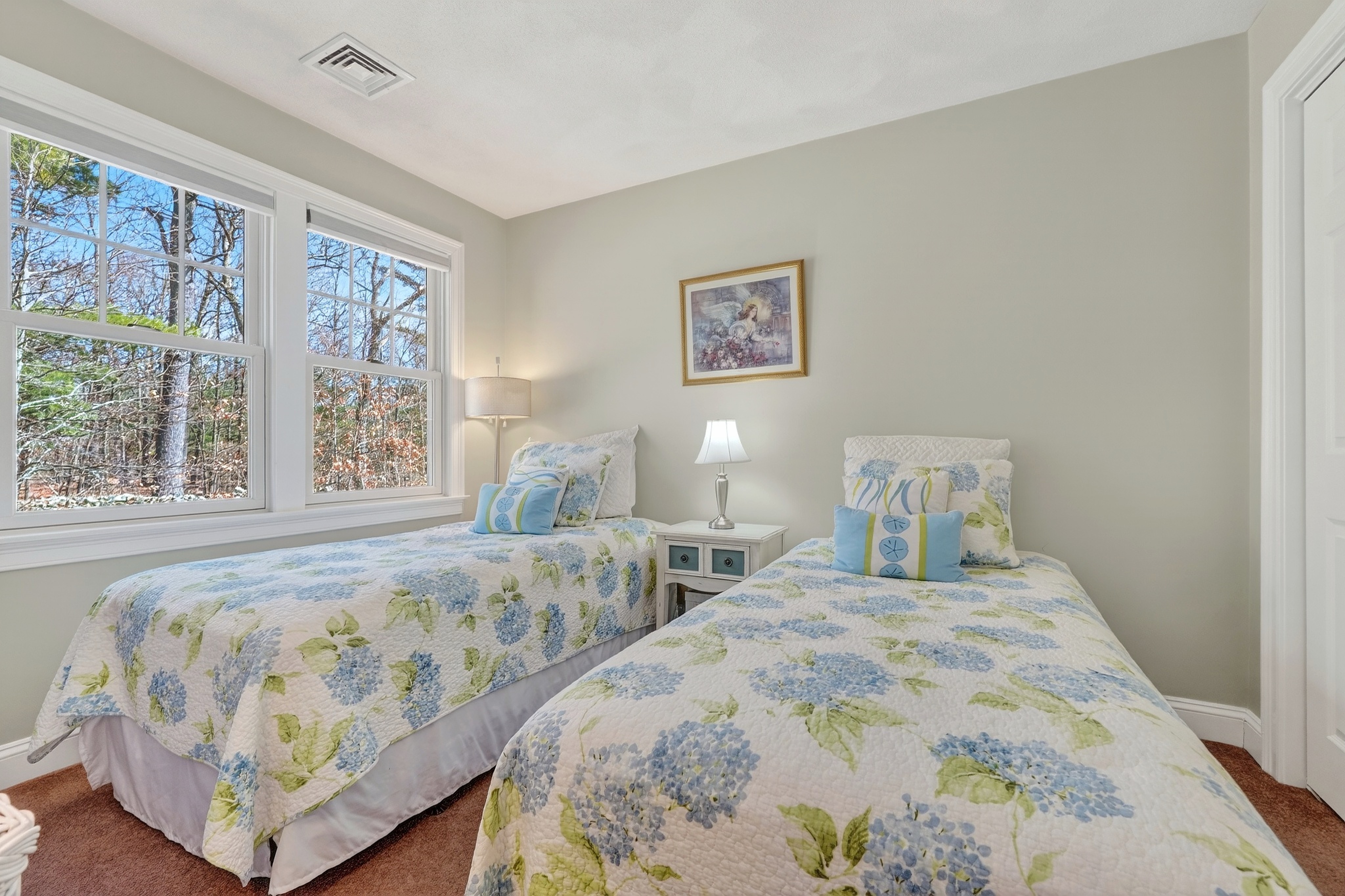 102 Central Street, Unit 5A Saugus, MA 01906 - Photo 23 of 31