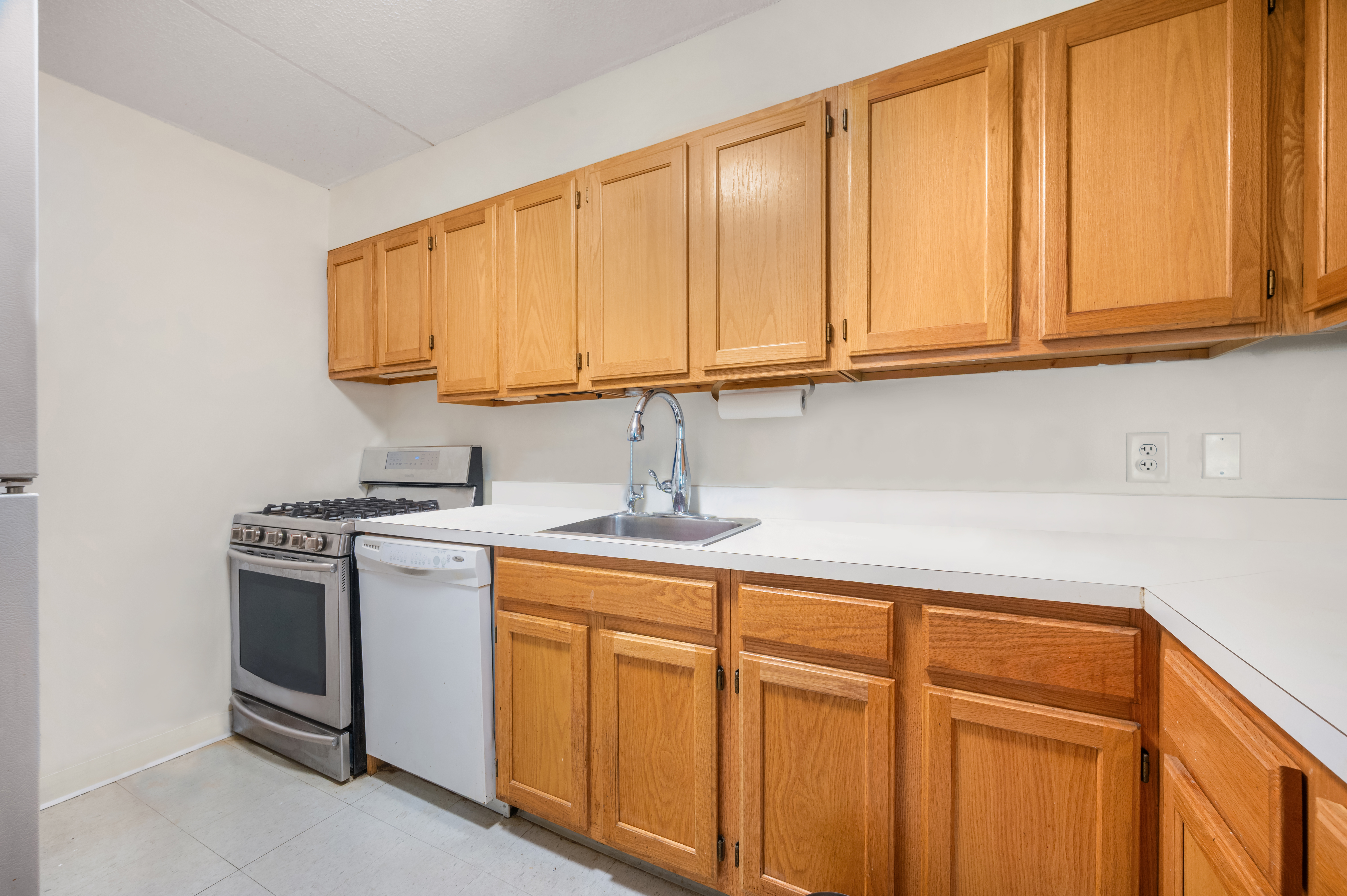 130 Lenox Avenue, Unit 329 Manhattan, NY 10026 - Photo 3 of 5