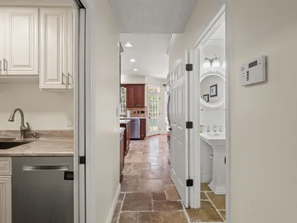 $879,000 | 515 West Palm Valley Drive, Oviedo, FL 32765