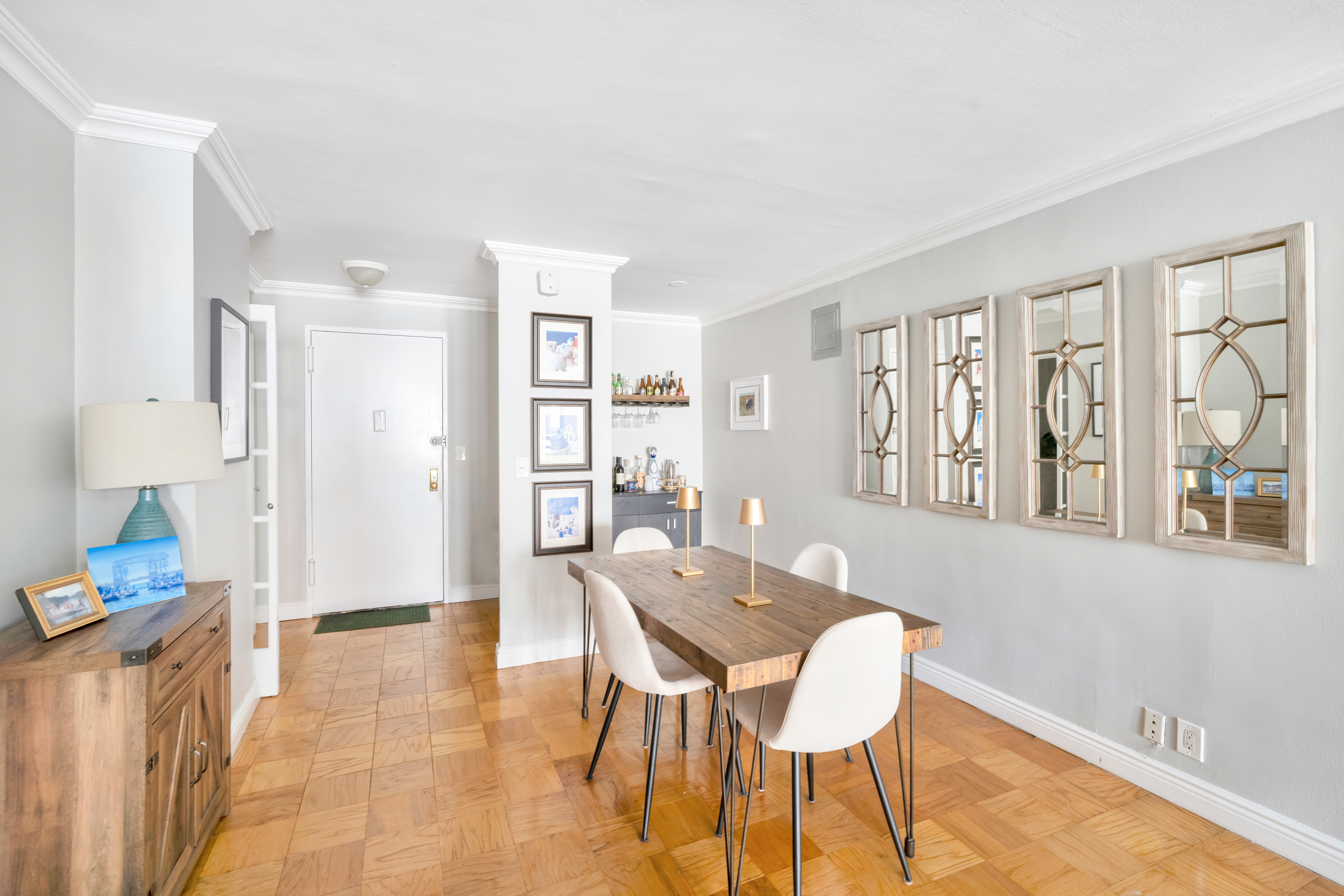 305 East 24th Street, Unit Undisclosed Manhattan, NY 10010 - Photo 3 of 8