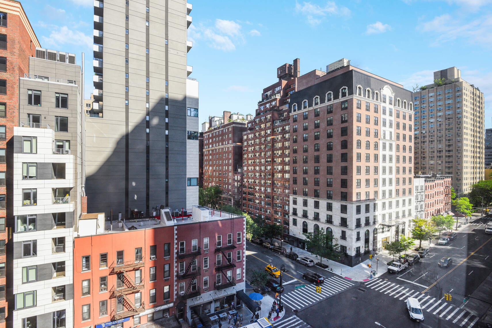 455 East 86th Street, Unit 8D Manhattan, NY 10028 - Photo 8 of 13 a view of a building with a street