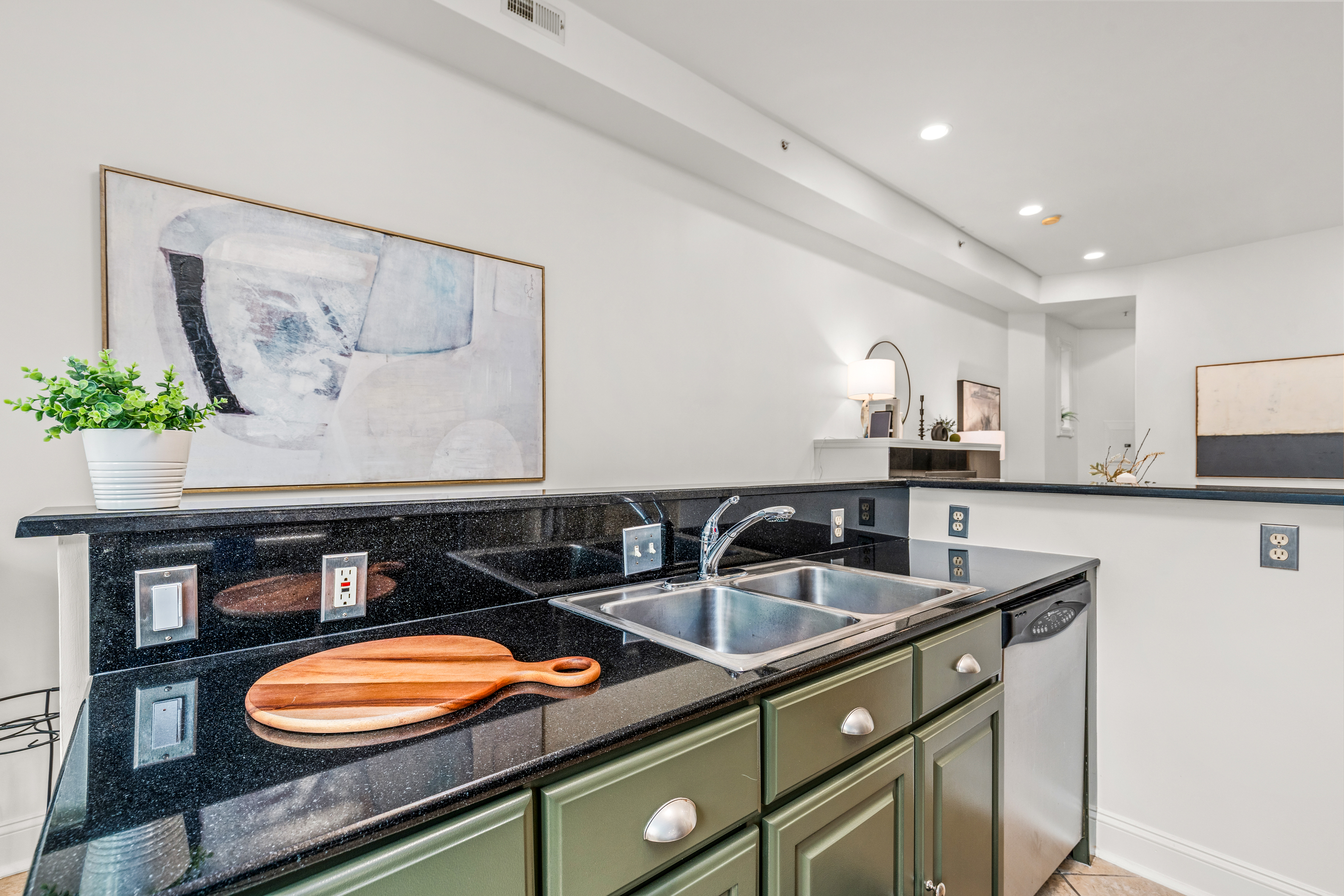 1307 R Street Northwest, Unit 2 Washington, DC 20009 - Photo 11 of 23 Gallery Image 11