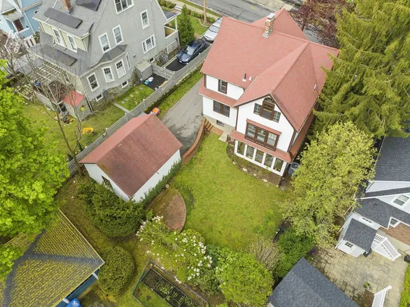 $1,995,000 | 70 Goden Street, Belmont, MA 02478