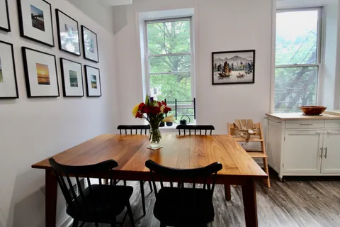 $6,200 | 337 Clinton Street, Unit 2 | Cobble Hill