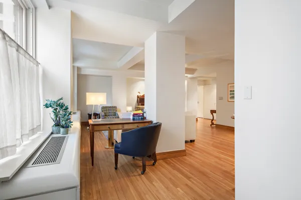 $7,600 | 40 East 61st Street, Unit 9A | Lenox Hill
