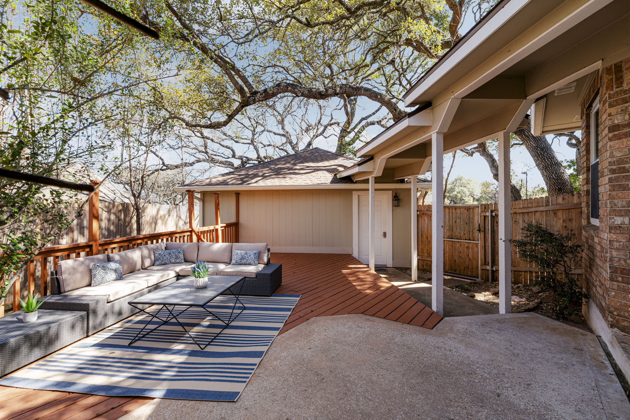 11008 Needham Court Austin, TX 78739 - Photo 31 of 37