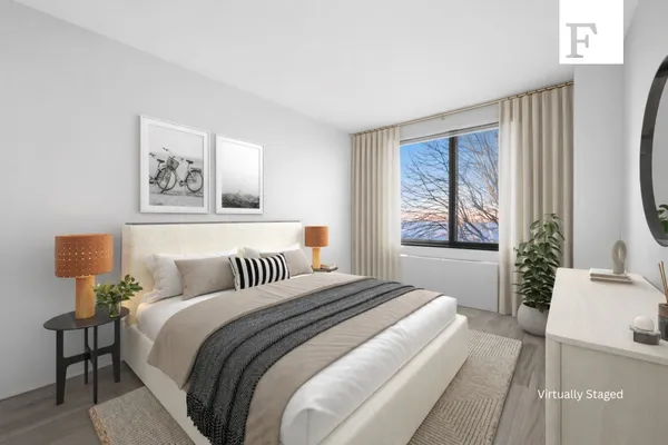 $1,400,000 | 380 Rector Place, Unit 3R | Battery Park City