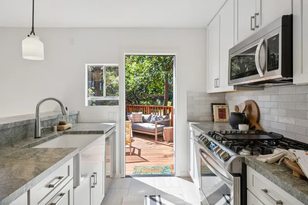 $948,000 | 5 Lower Via Casitas, Greenbrae, CA 94904