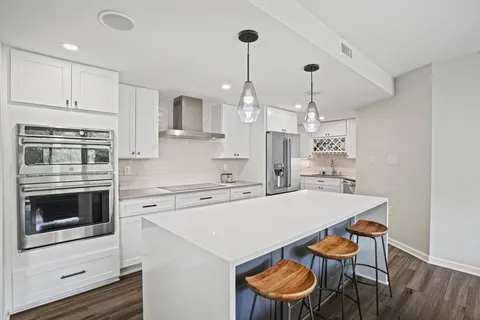 $1,350,000 | 2725 Connecticut Avenue Northwest, Unit 507, Washington, DC 20008