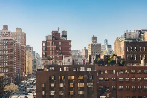 a view of a tall building