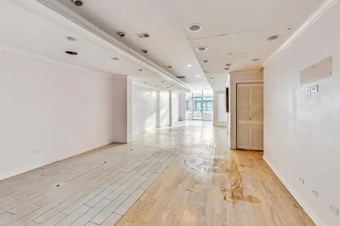 $360,000 | 3125 North Lincoln Avenue, Unit C, Chicago, IL 60657