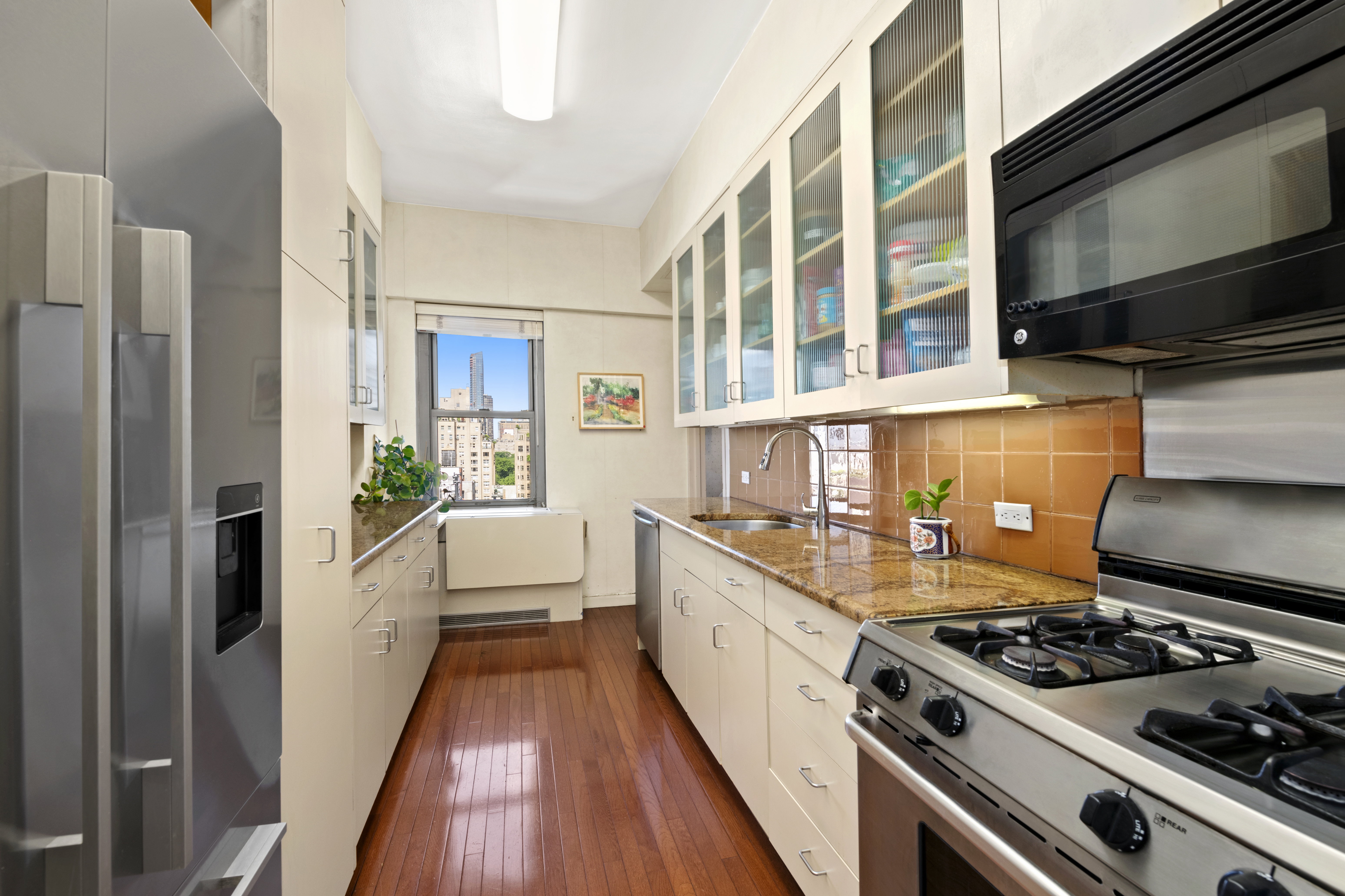 650 Park Avenue, Unit 18C Manhattan, NY 10065 - Photo 11 of 29