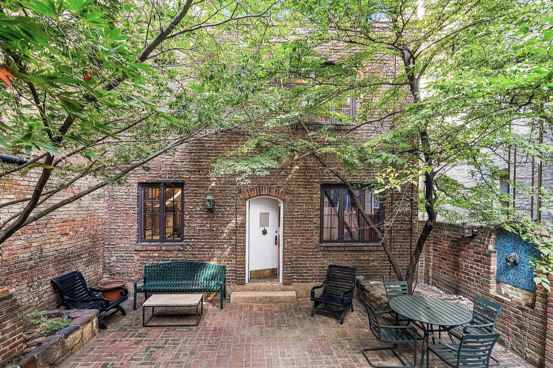 61 Perry Street, Unit CARRIAGEHOUSE Manhattan, NY 10014 - Photo 11 of 12