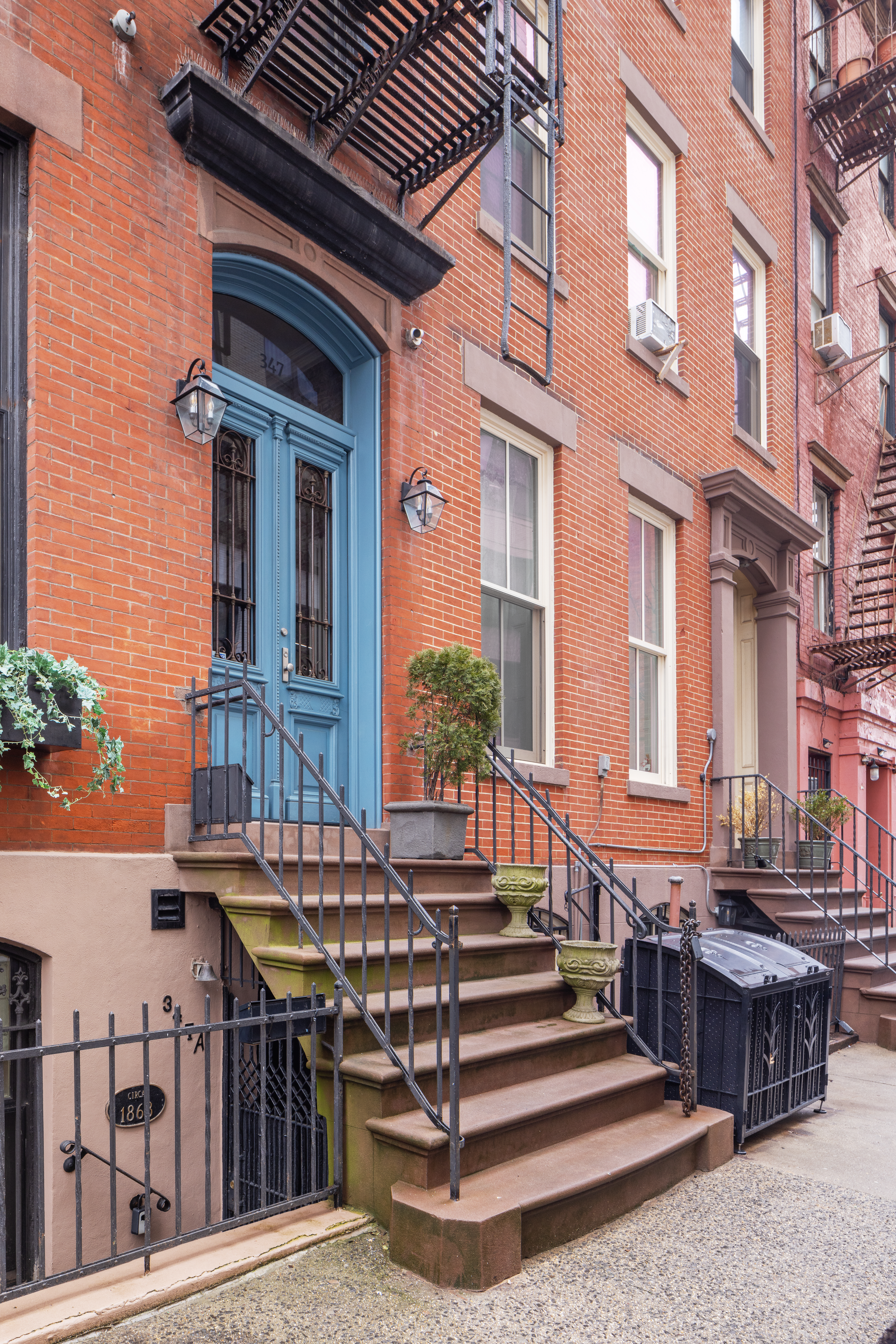 347 West 4th Street Manhattan, NY 10014 - Photo 21 of 22