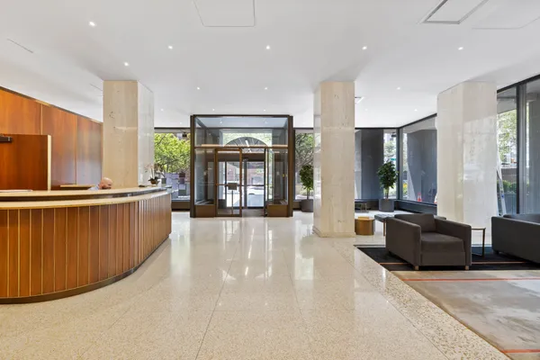 $950,000 | 201 East 17th Street, Unit 30F | Gramercy