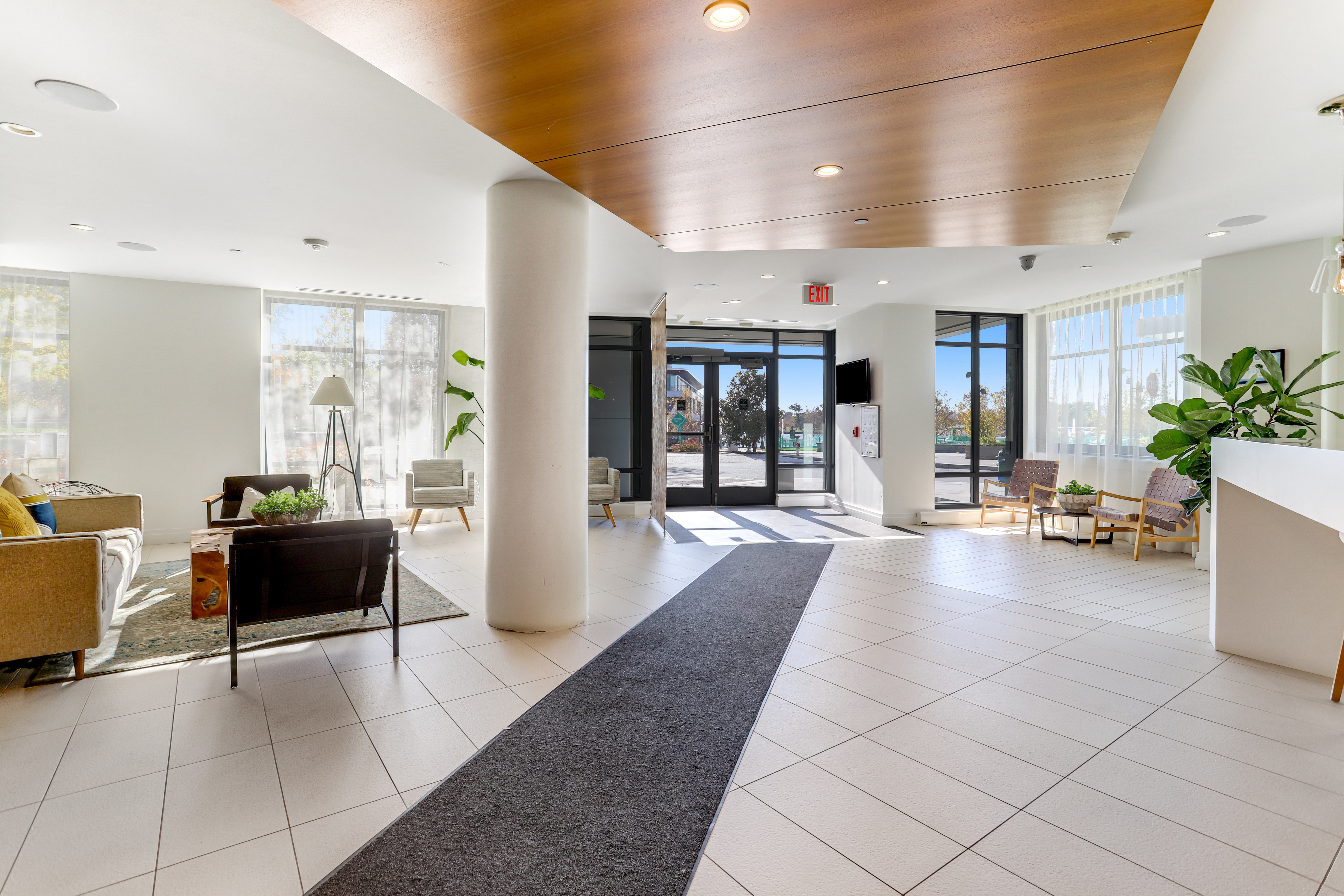 525 Water Street Southwest, Unit 311 Washington, DC 20024 - Photo 3 of 57