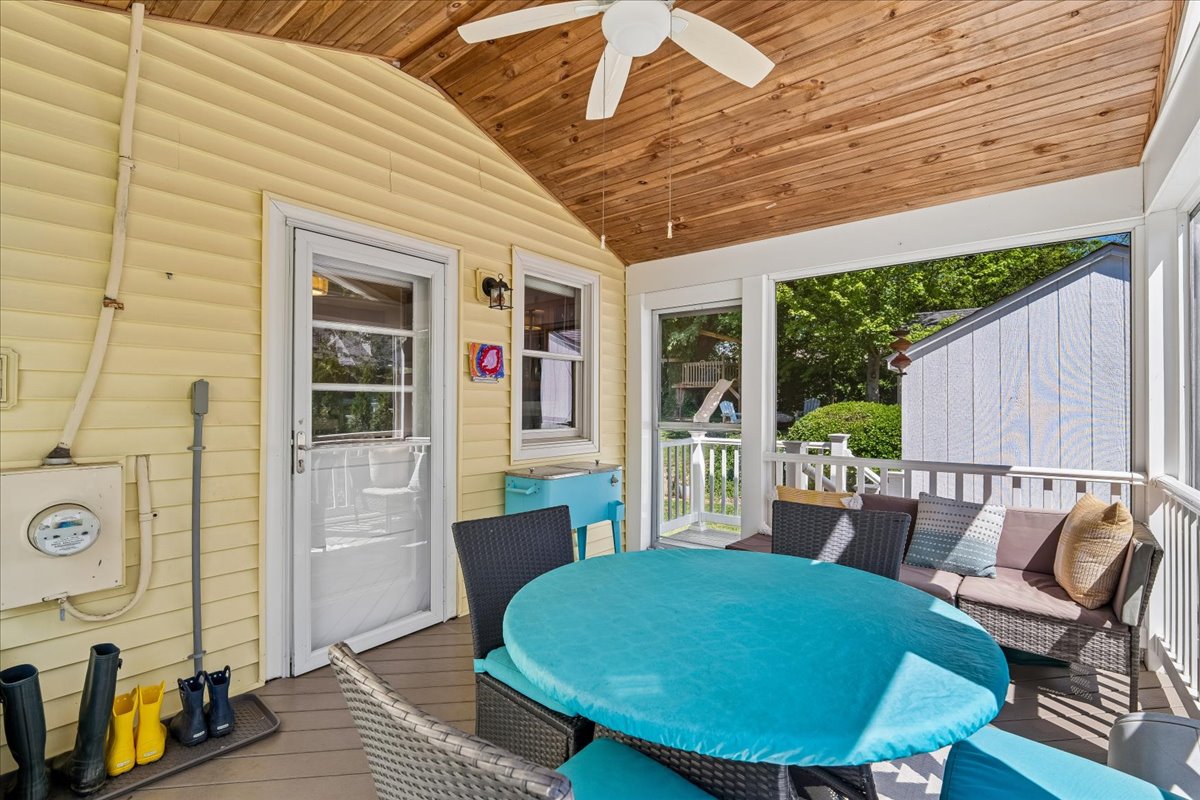 905 Robin Road Silver Spring, MD 20901 - Photo 14 of 43