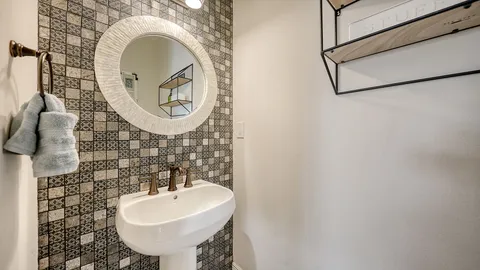 $2,899,500 | 10790 Leafwing Drive, Sarasota, FL 34241