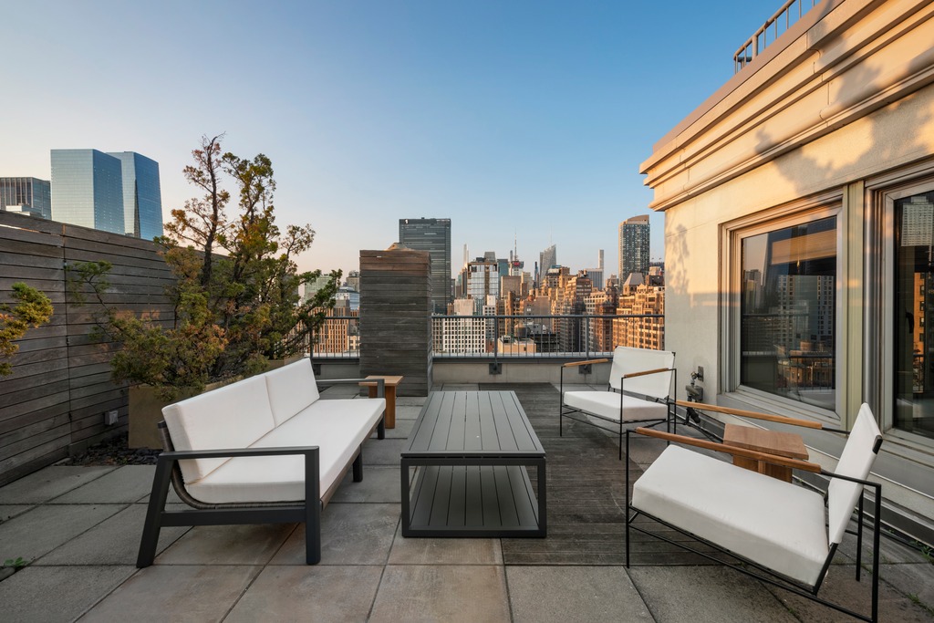 252 7th Avenue, Unit PHF Manhattan, NY 10001 - Photo 25 of 31