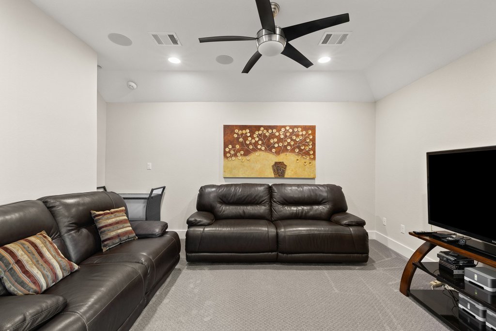 233 Sumalt Gap Way Austin, TX 78738 - Photo 28 of 53