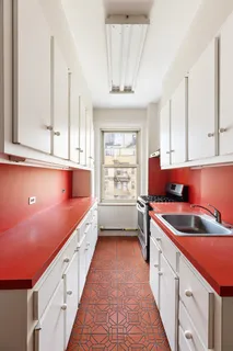 $3,495,000 | 20 West 77th Street, Unit 15A | Upper West Side