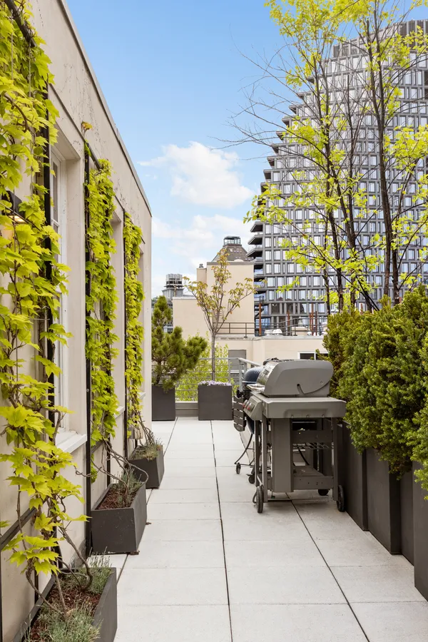 $5,350,000 | 72 Poplar Street, Unit PH | Brooklyn Heights