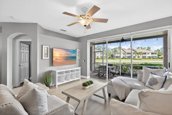$399,000 | 6295 Wilshire Pines Circle, Unit 6604, Naples, FL 34109