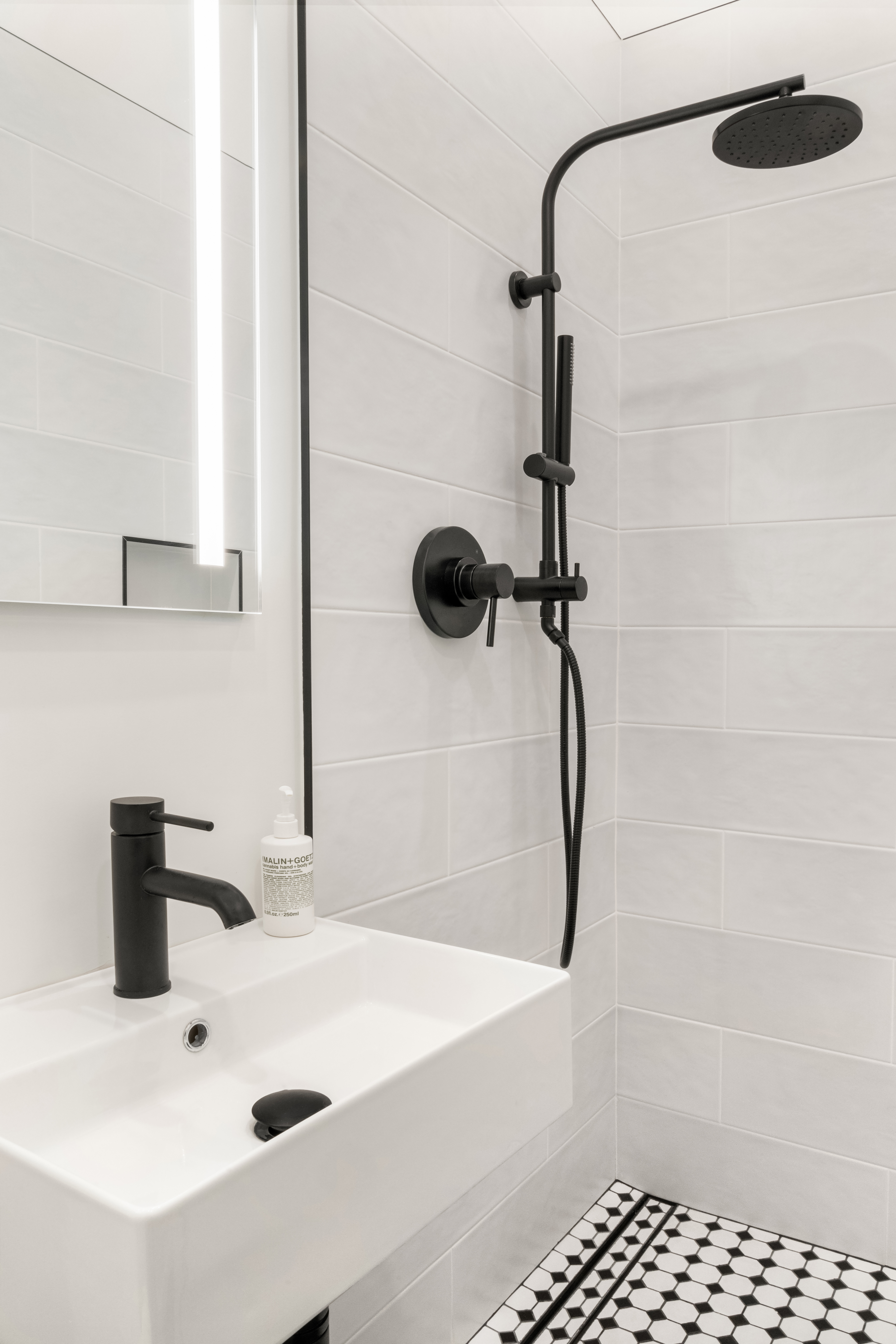 23 East 10th Street, Unit 3F Manhattan, NY 10003 - Photo 11 of 18 a bathroom with a sink