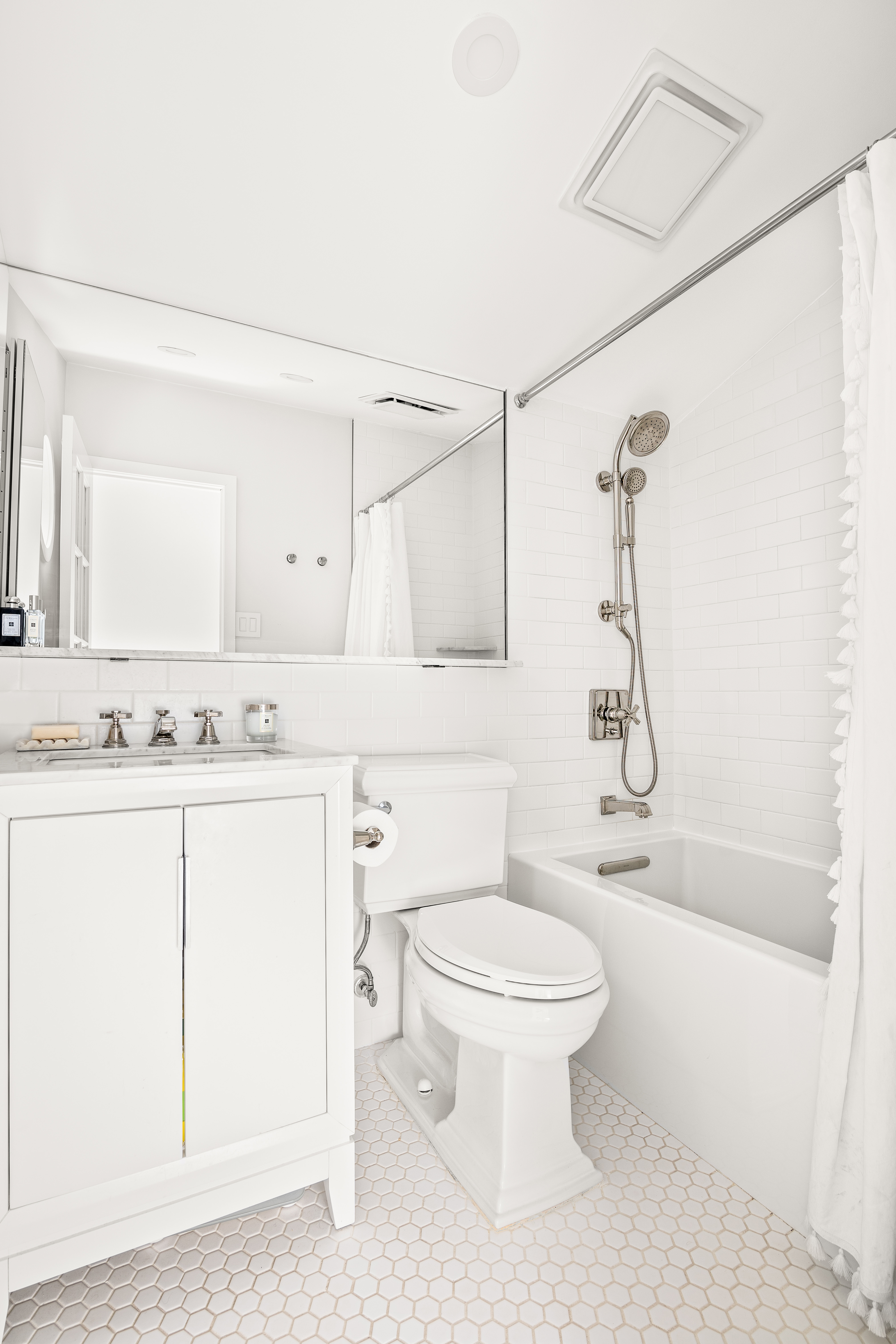 321 Clinton Avenue, Unit 9 Brooklyn, NY 11205 - Photo 12 of 14