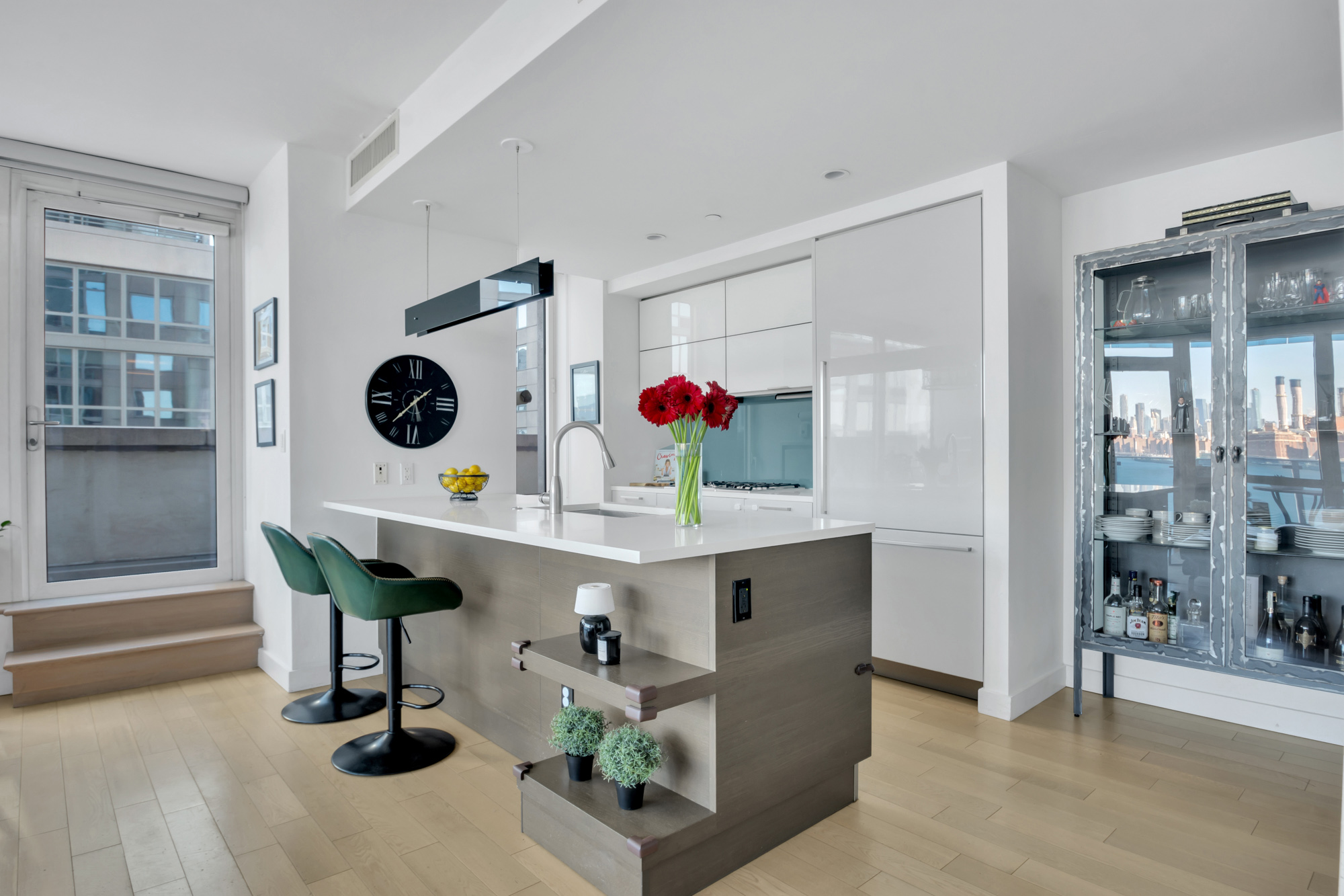 22 North 6th Street, Unit 6D Brooklyn, NY 11249 - Photo 8 of 33