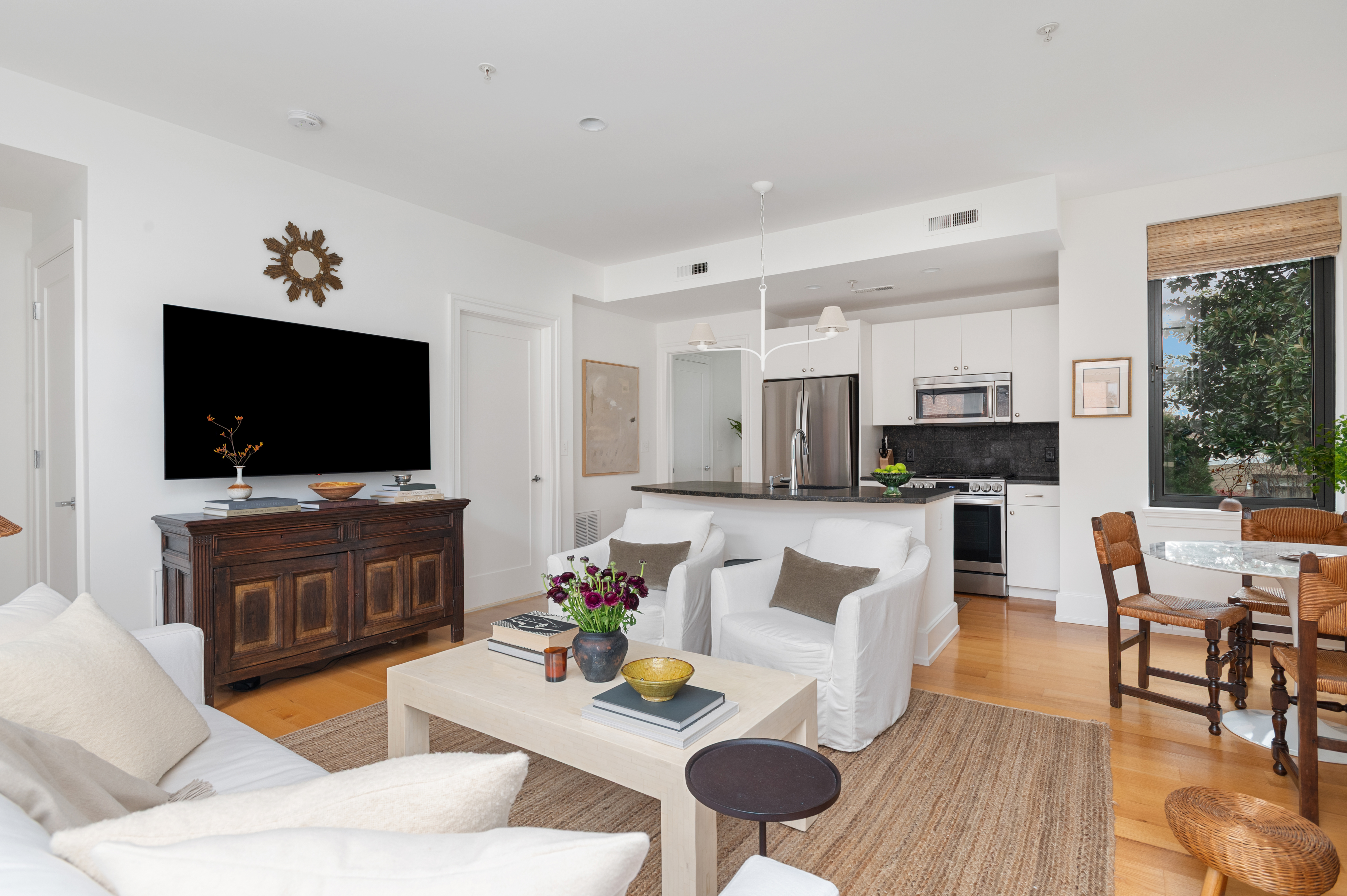 2516 Q Street Northwest, Unit E201 Washington, DC 20007 - Photo 3 of 16