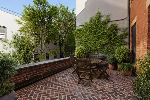 $7,995,000 | 125 West 15th Street | Chelsea