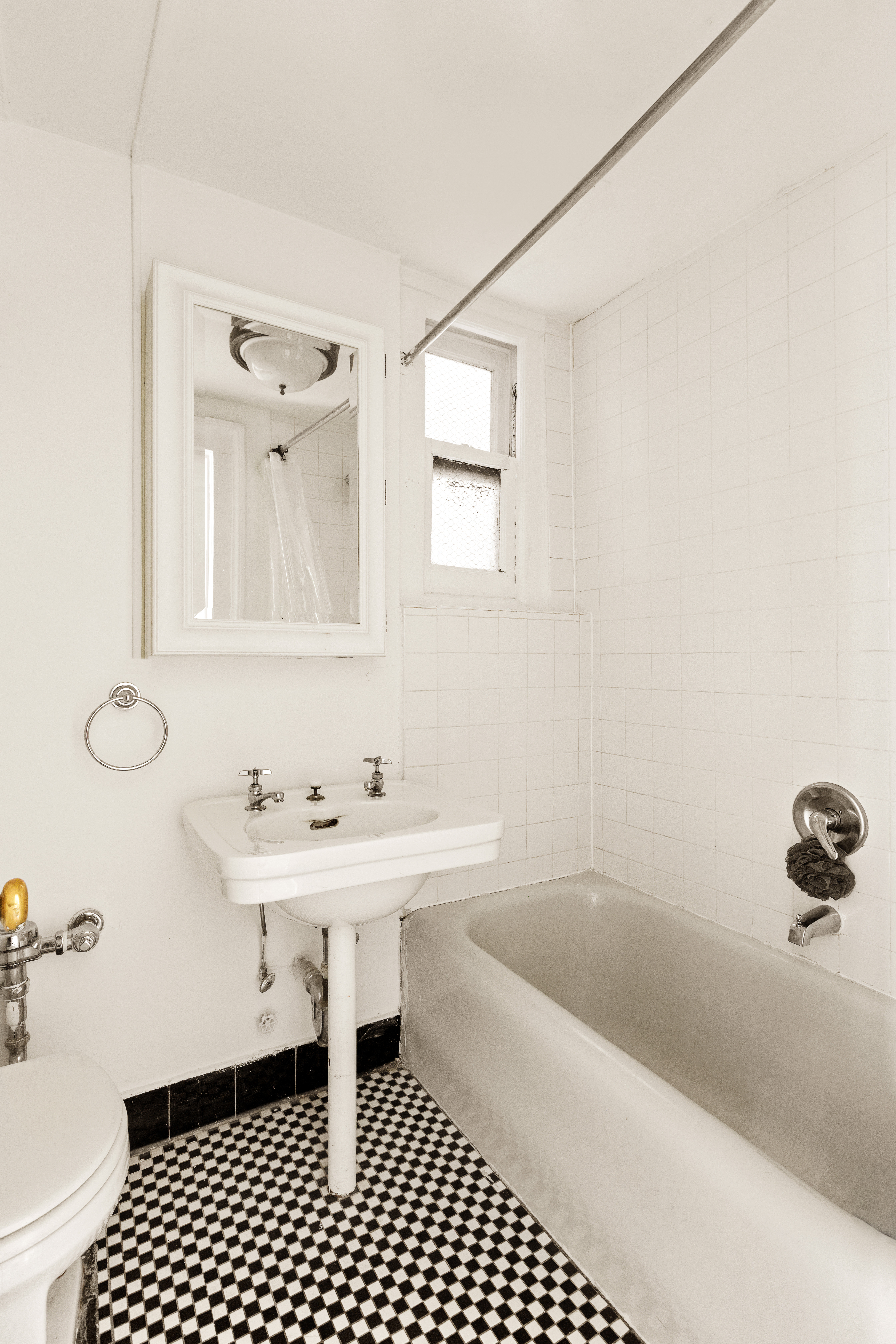 311 East 9th Street, Unit 2R Manhattan, NY 10003 - Photo 5 of 5