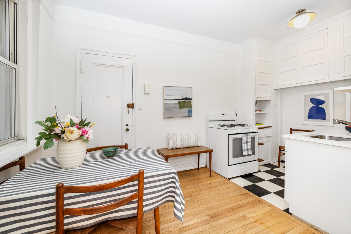 285 Riverside Drive, Unit 1E Manhattan, NY 10025 - Photo 5 of 11