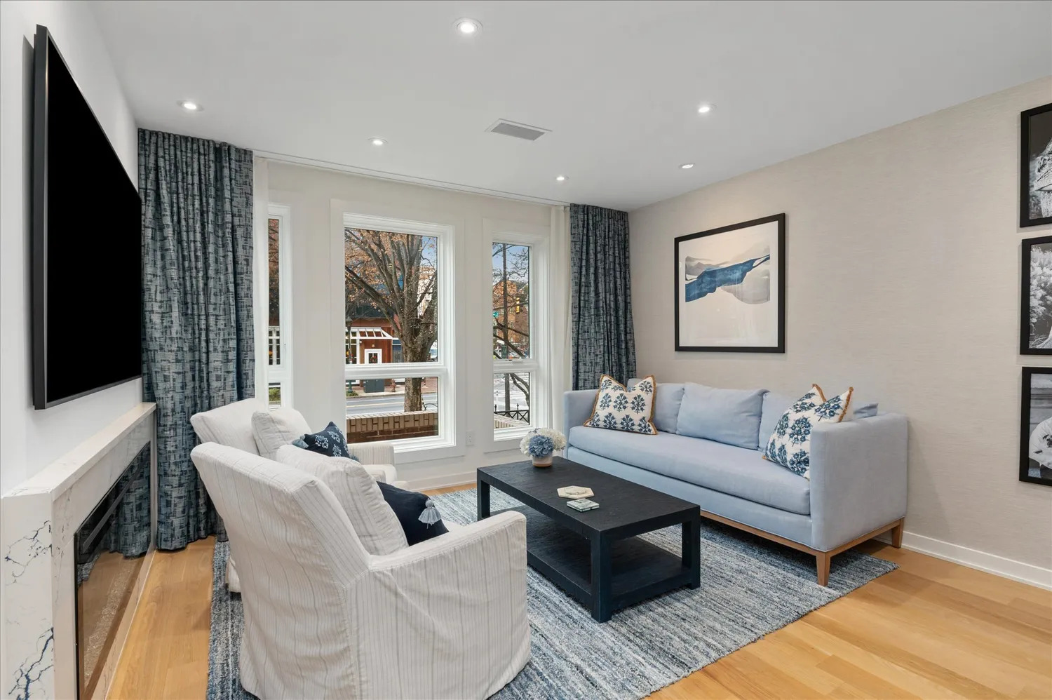 $1,395,000 | 7313 Woodmont Avenue, Unit R, Bethesda, MD 20814
