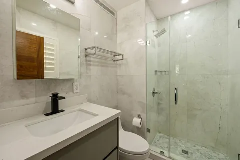 $3,495,000 | 865 West 47th Street, Miami Beach, FL 33140