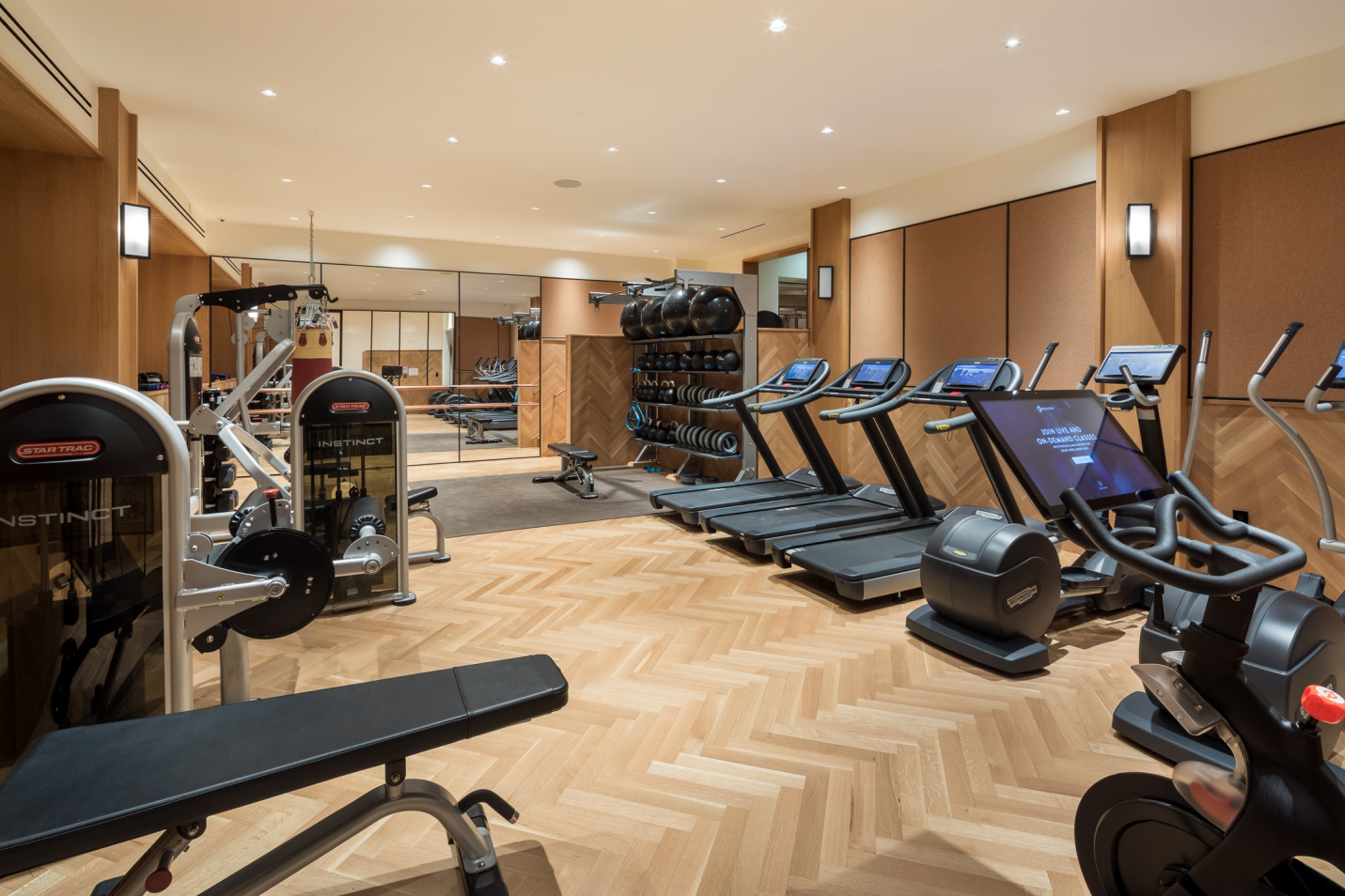 275 West 10th Street, Unit 3B Manhattan, NY 10014 - Photo 14 of 20 a view of a room with gym equipment
