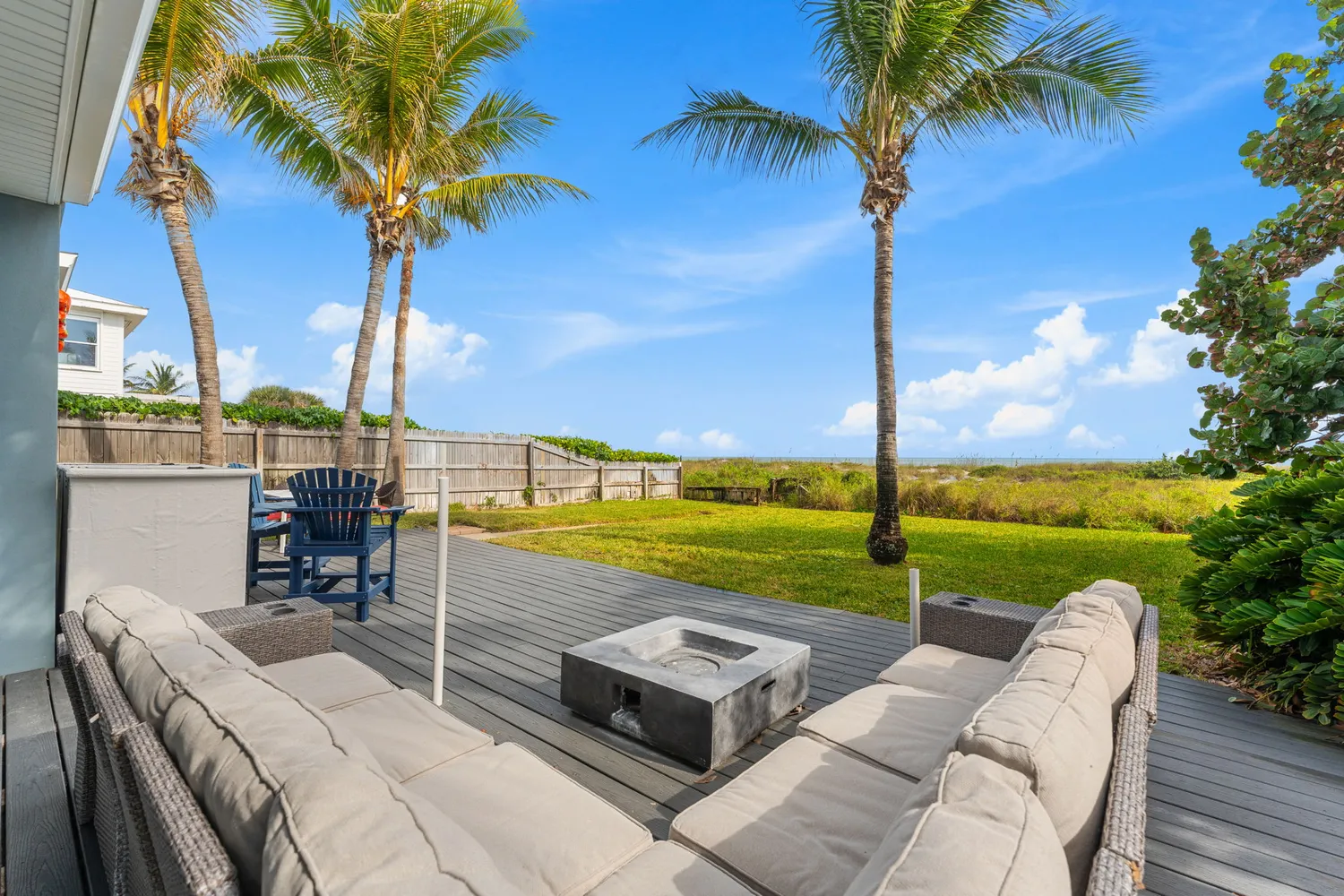 $1,975,000 | 659 South Atlantic Avenue, Cocoa Beach, FL 32931