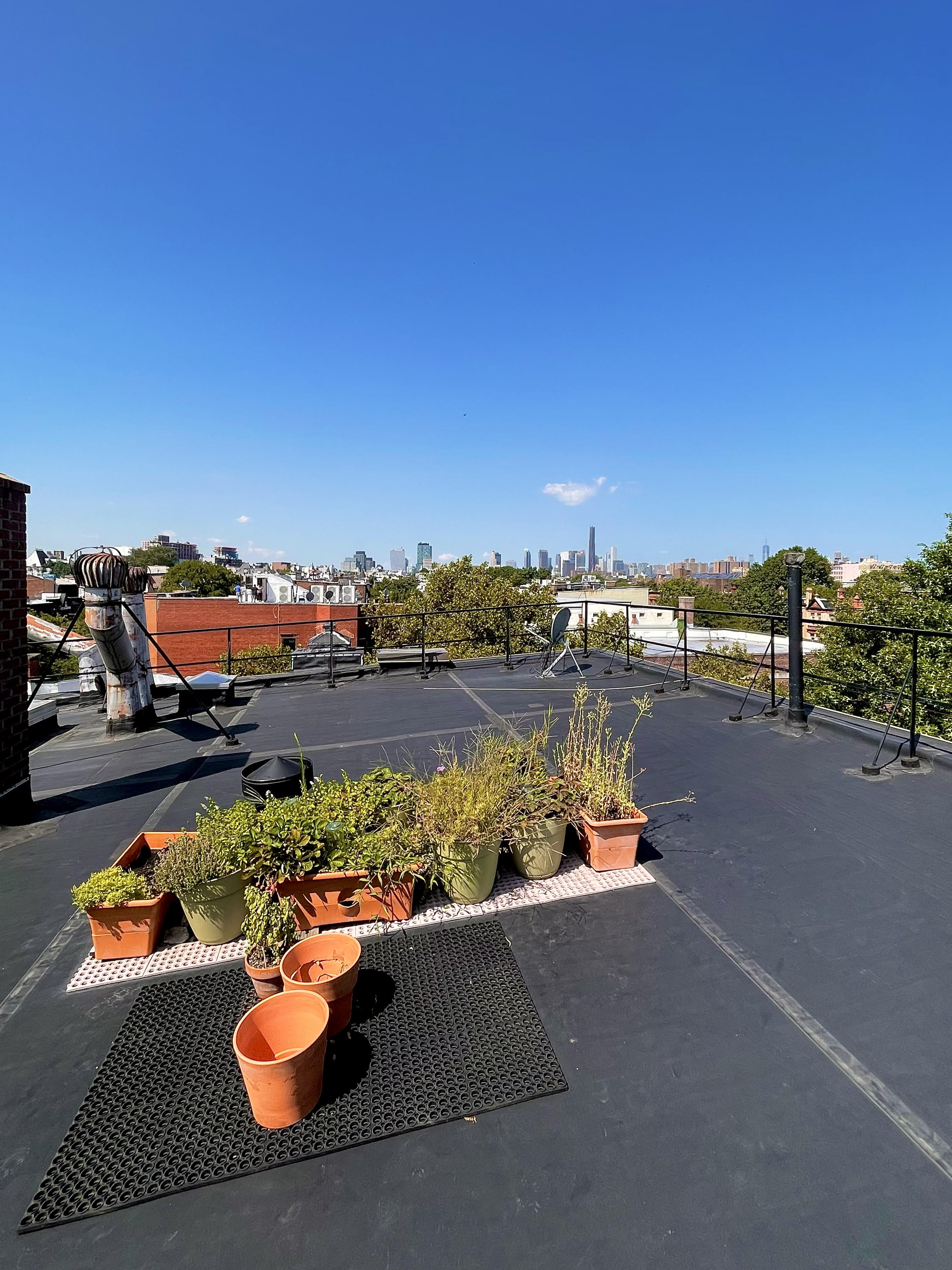 237 Hancock Street, Unit 11 Brooklyn, NY 11216 - Photo 6 of 10 a view of a terrace with chairs