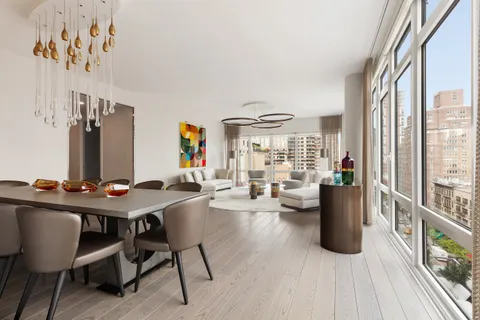 $4,995,000 | 1355 1st Avenue, Unit 9 | Lenox Hill