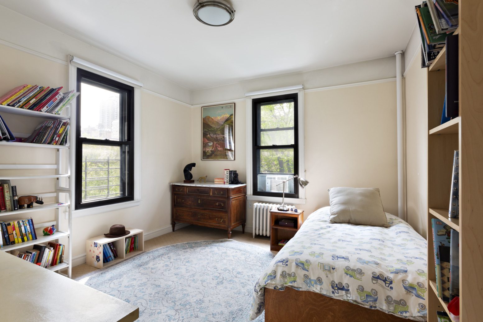 315 East 88th Street, Unit 4A Manhattan, NY 10128 - Photo 7 of 9