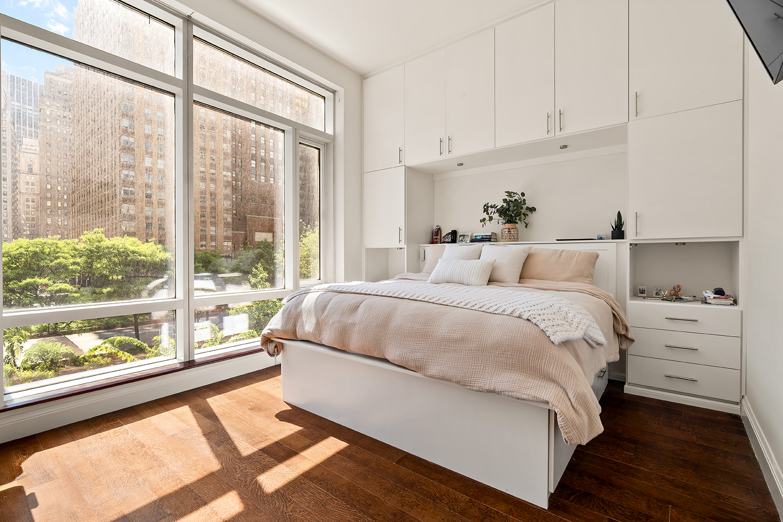 70 Little West Street, Unit 3A Manhattan, NY 10004 - Photo 3 of 11